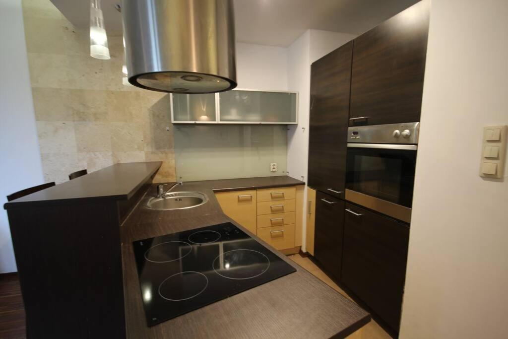 Parkowy Apartament Διαμέρισμα Βρότσλαβ Εξωτερικό φωτογραφία